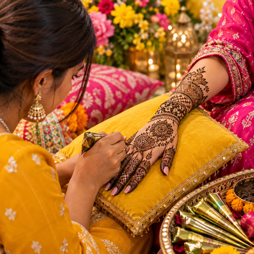 Mehndi Artists